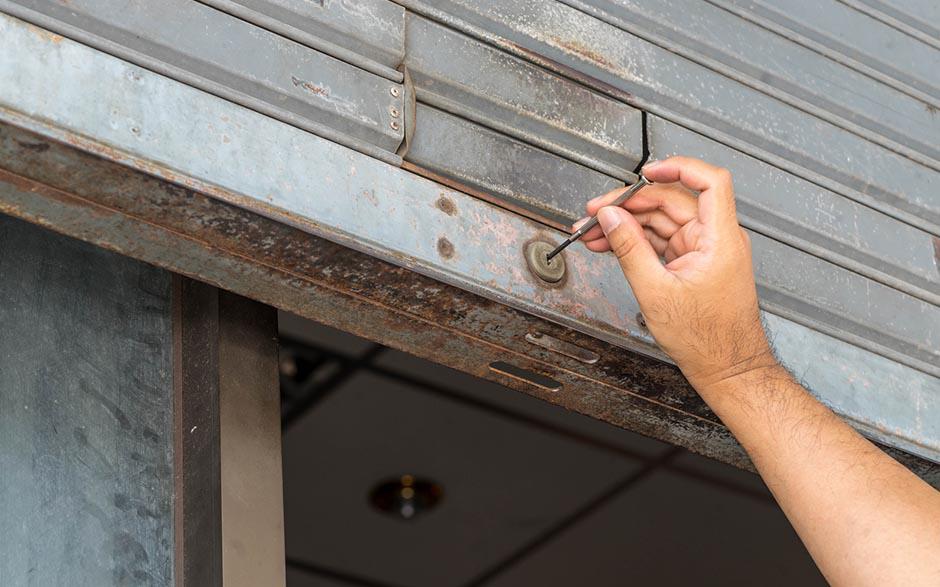 travaux à nos artisans serrurier prix Levallois-Perret
